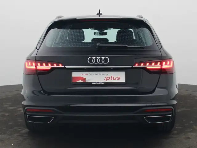 Audi A4 view 6