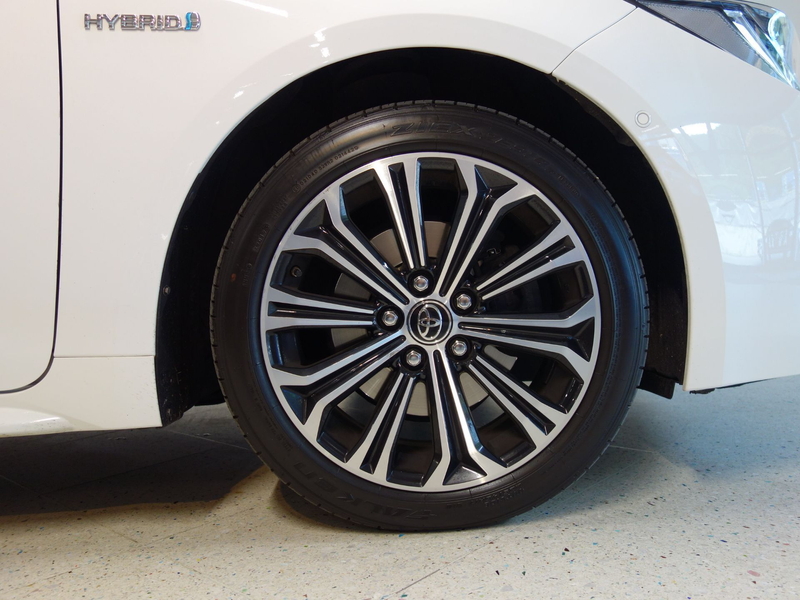 Toyota Corolla Kombi 2,0 Hybrid  Aut. *180PS SYSTEM *GARANTIE *A — photo 8