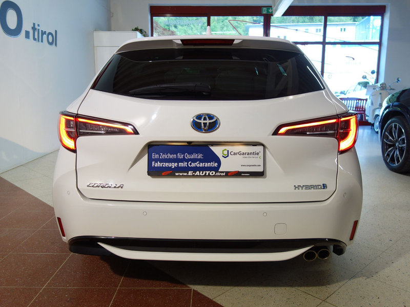 Toyota Corolla Kombi 2,0 Hybrid  Aut. *180PS SYSTEM *GARANTIE *A — photo 6