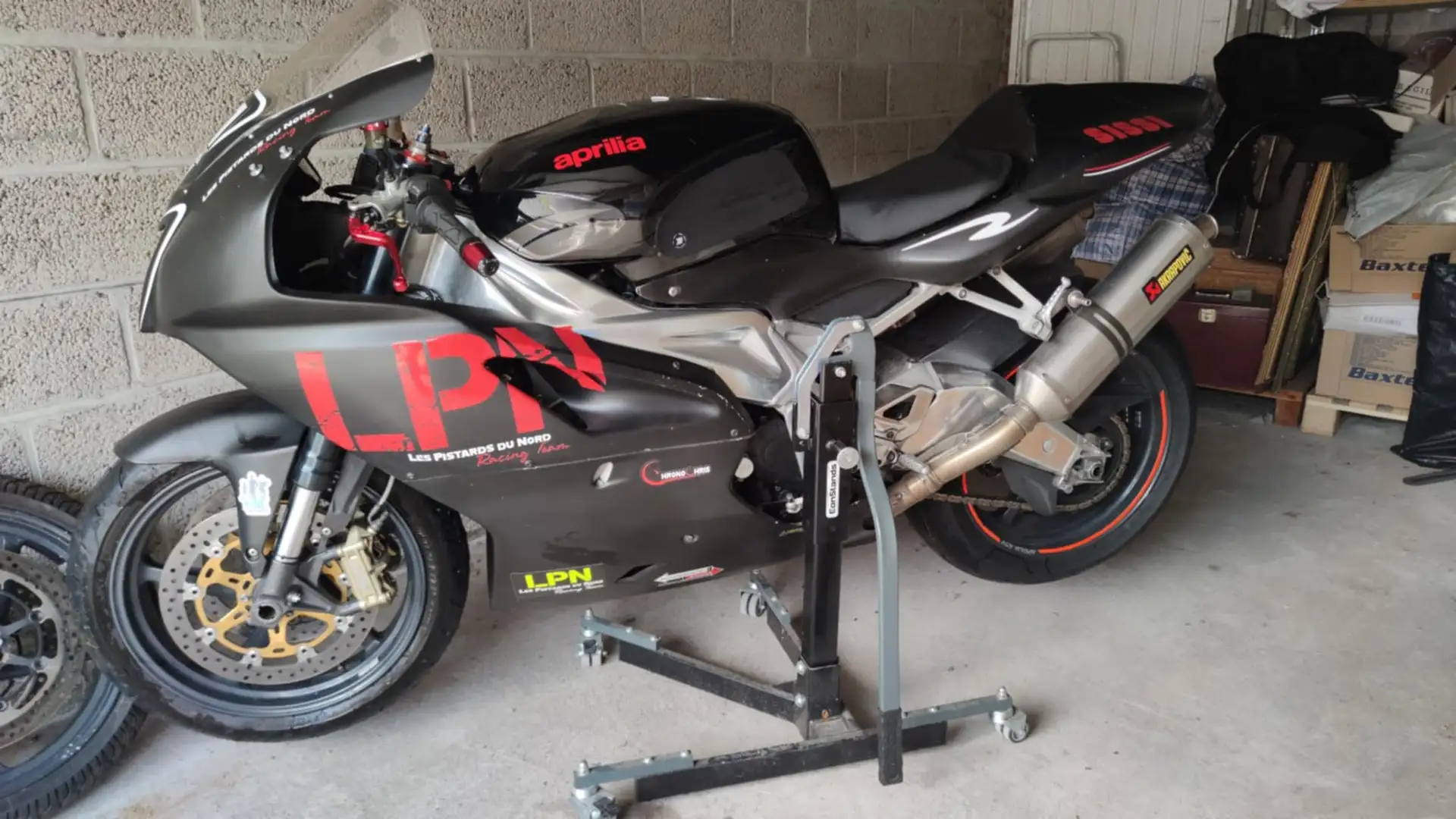 Aprilia RSV 1000 R Negru - 1