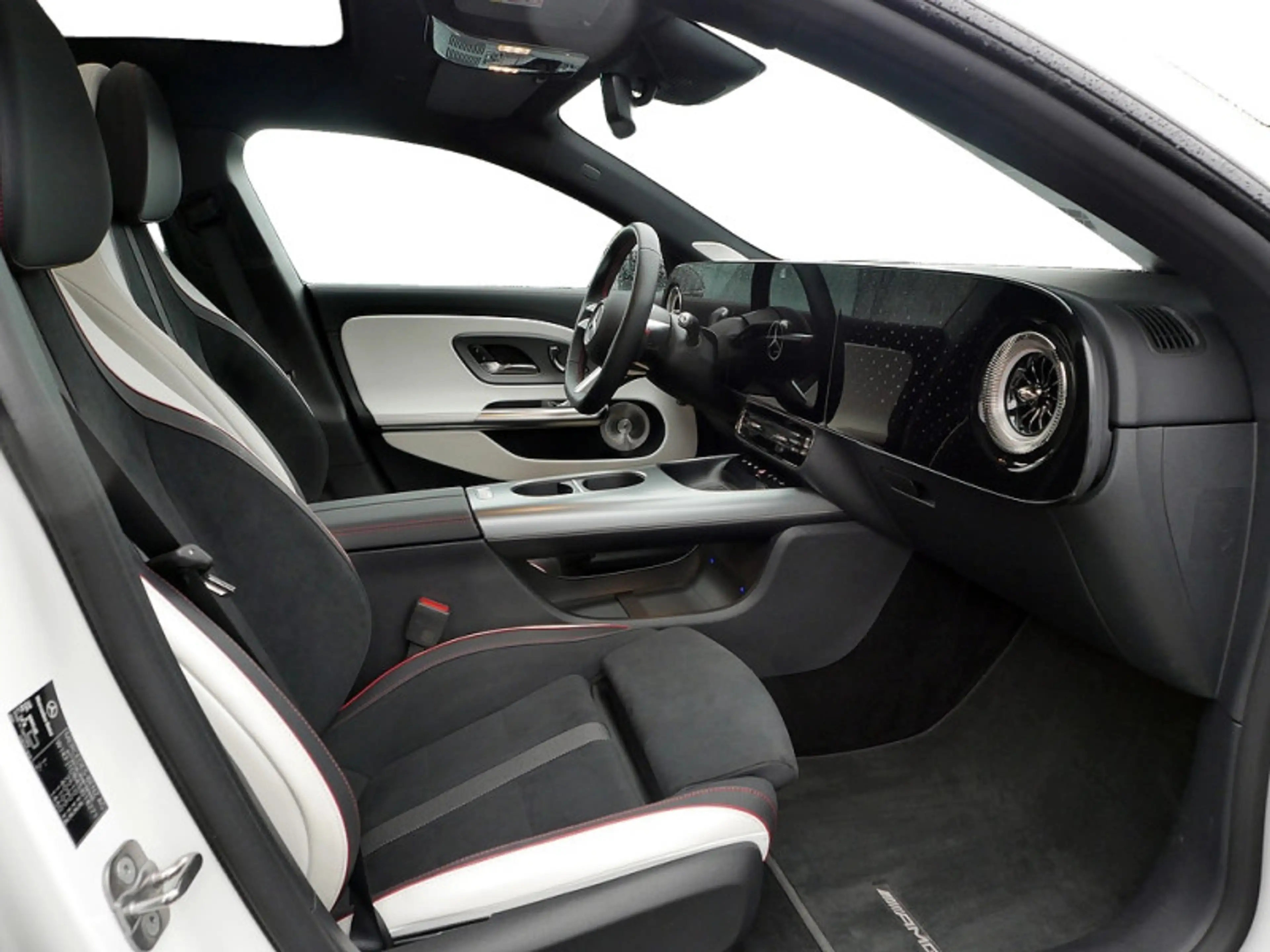 Mercedes-Benz CLA 250 + EQ , AMG Night Navi Multi Pano HUD 360 — photo 5