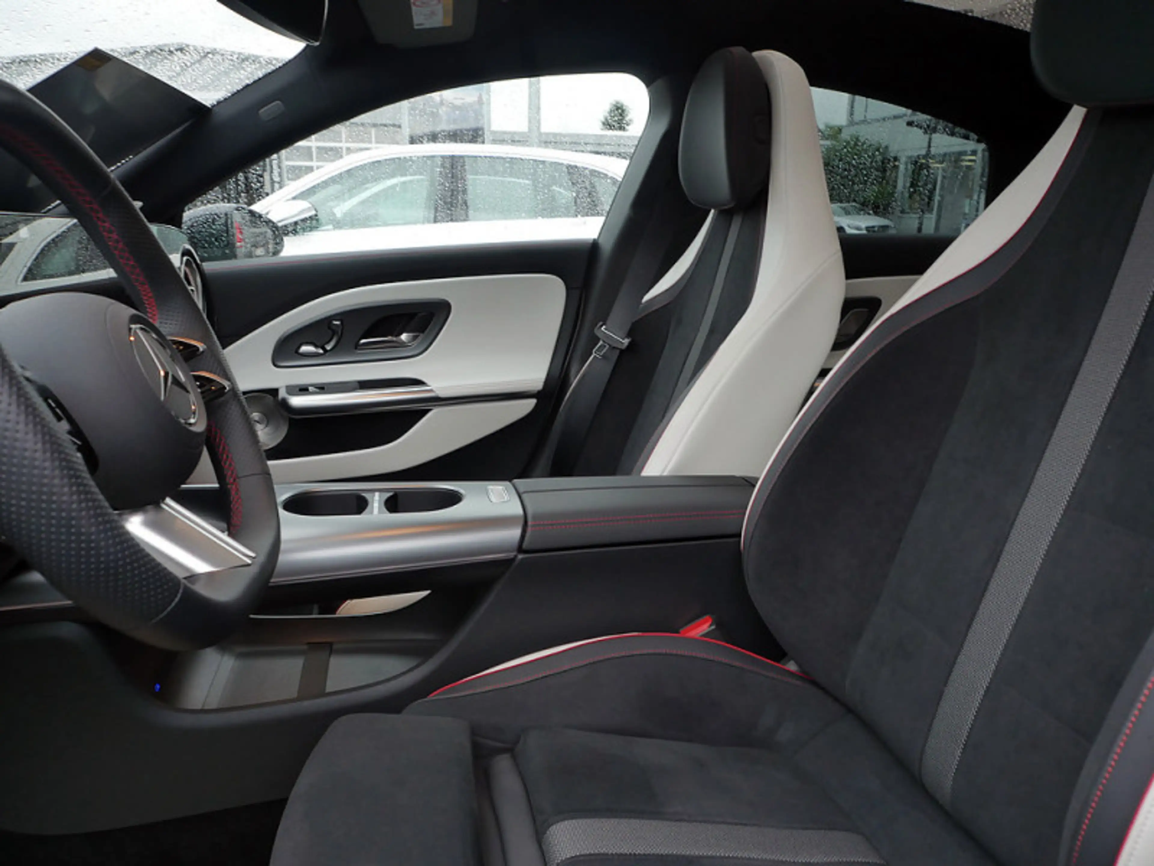 Mercedes-Benz CLA 250 + EQ , AMG Night Navi Multi Pano HUD 360 — photo 15