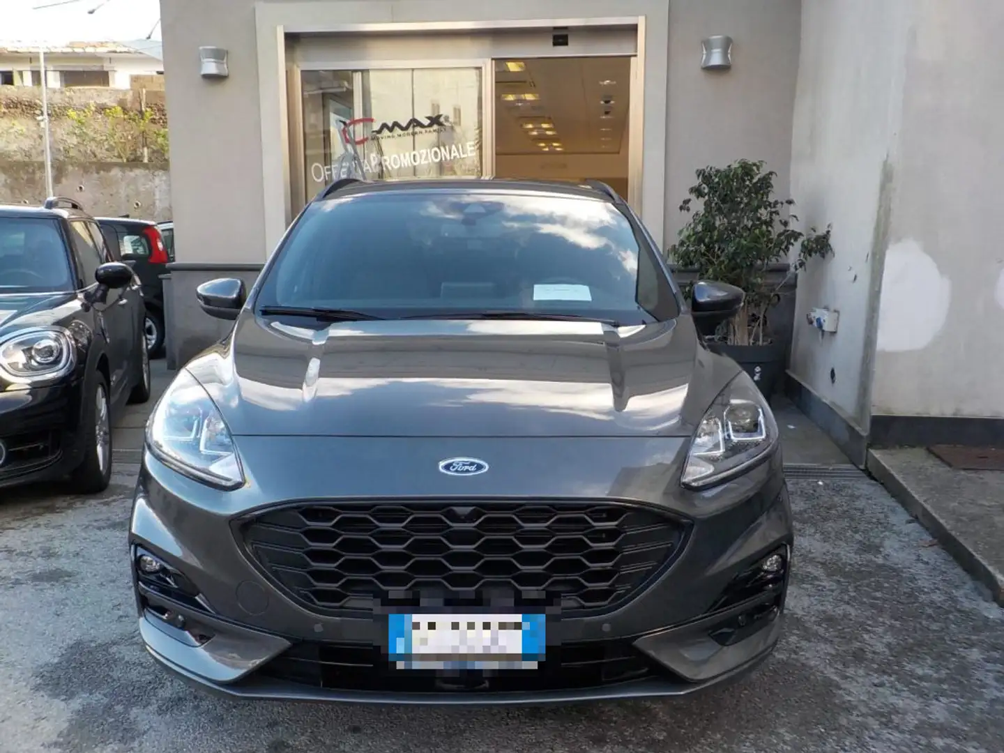 Ford Kuga 2.5 Full Hybrid 180 CV CVT 2WD Titanium - 2