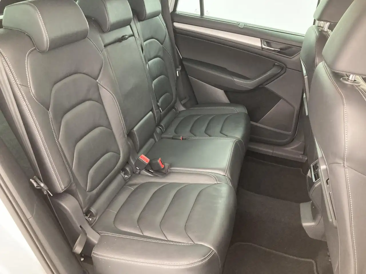 Skoda Kodiaq Clever 1,5 TSI 110 kW (150cv) DSG, миниатюра 30