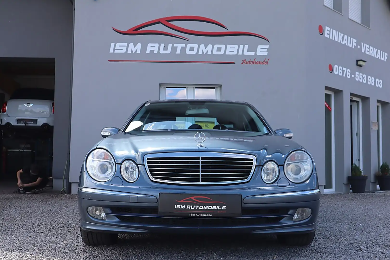 Mercedes-Benz E 270 Elegance CDI Aut. Blau - 2