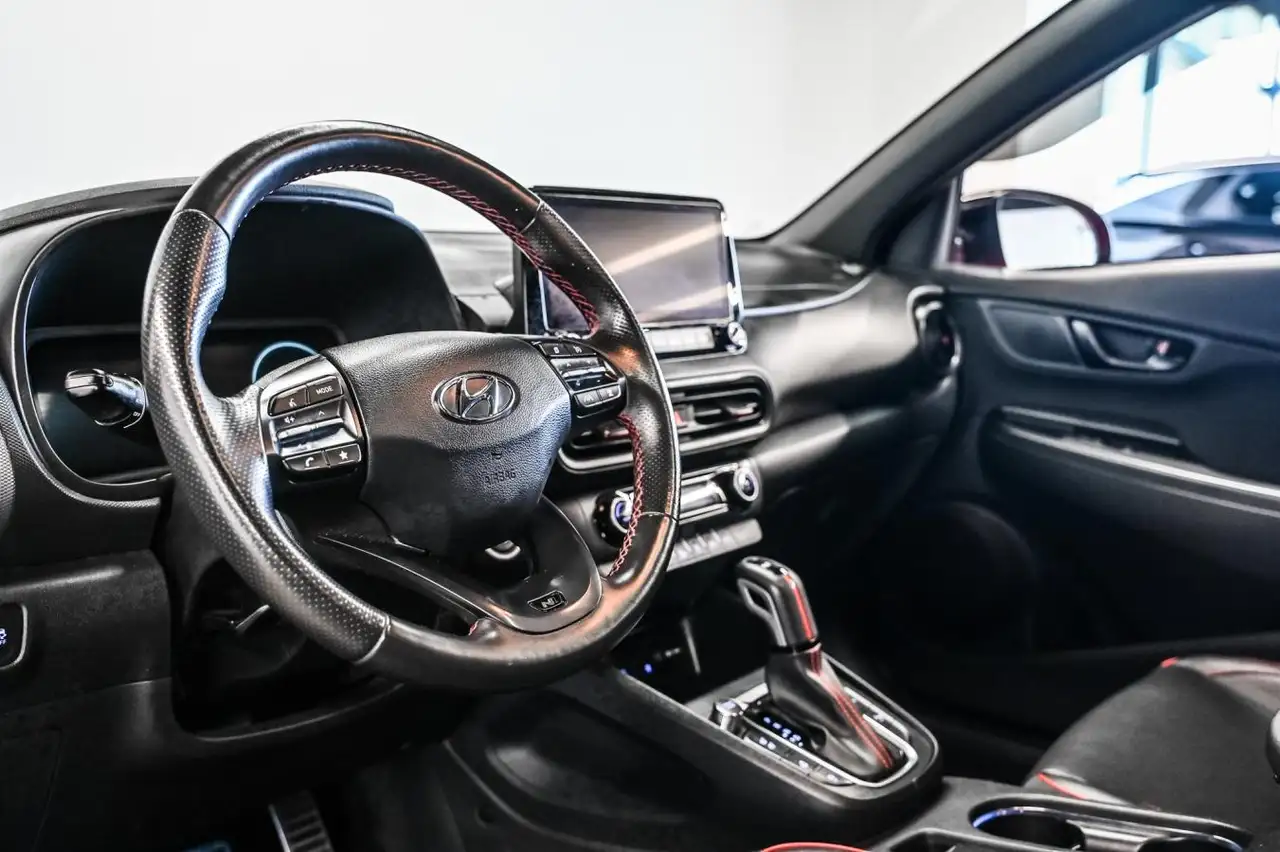 Hyundai KONA снимка Hyundai KONA
