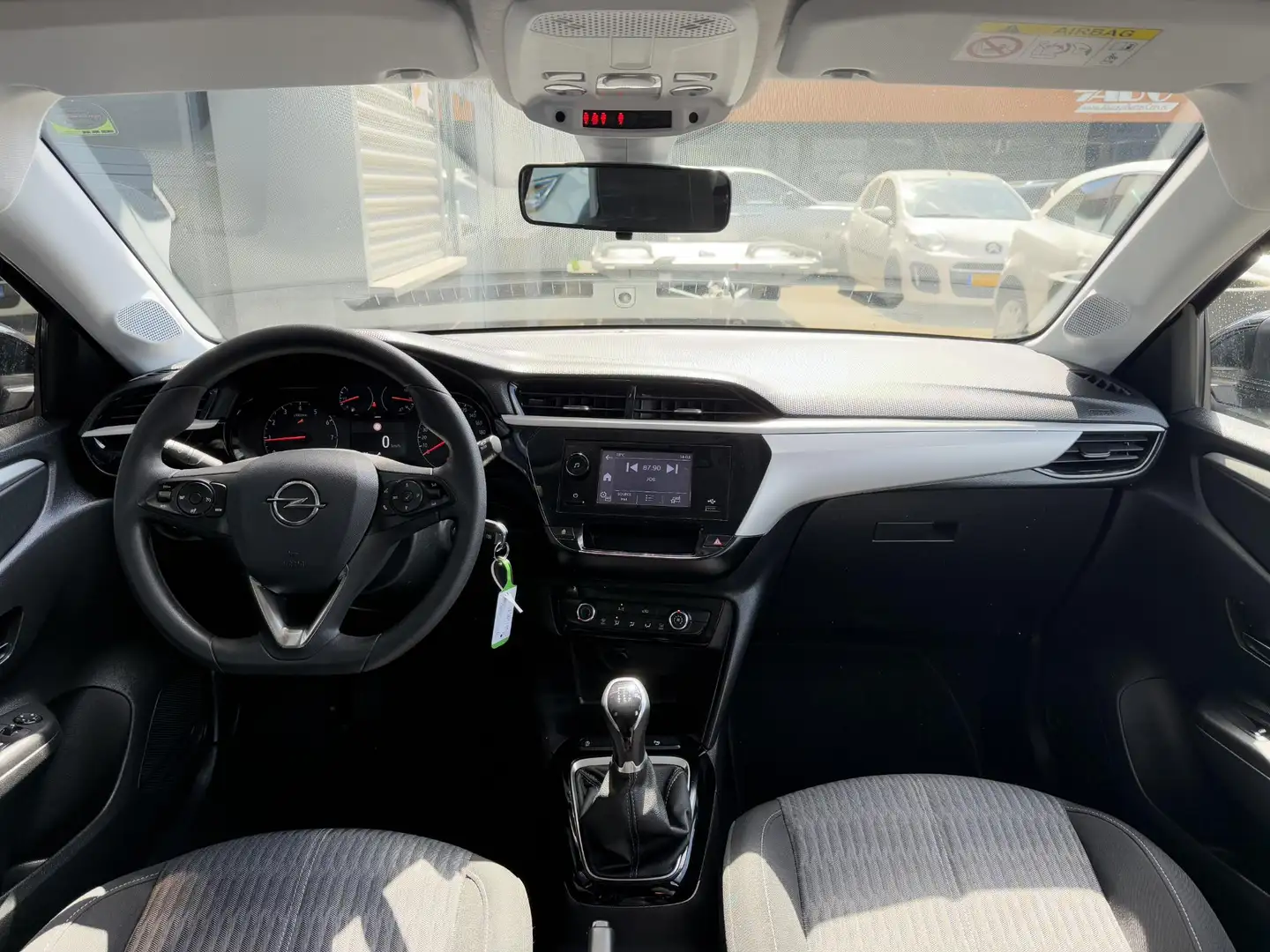 Opel Corsa 1.2 Edition Airco Bluetooth Cruise Pdc Grijs - 2