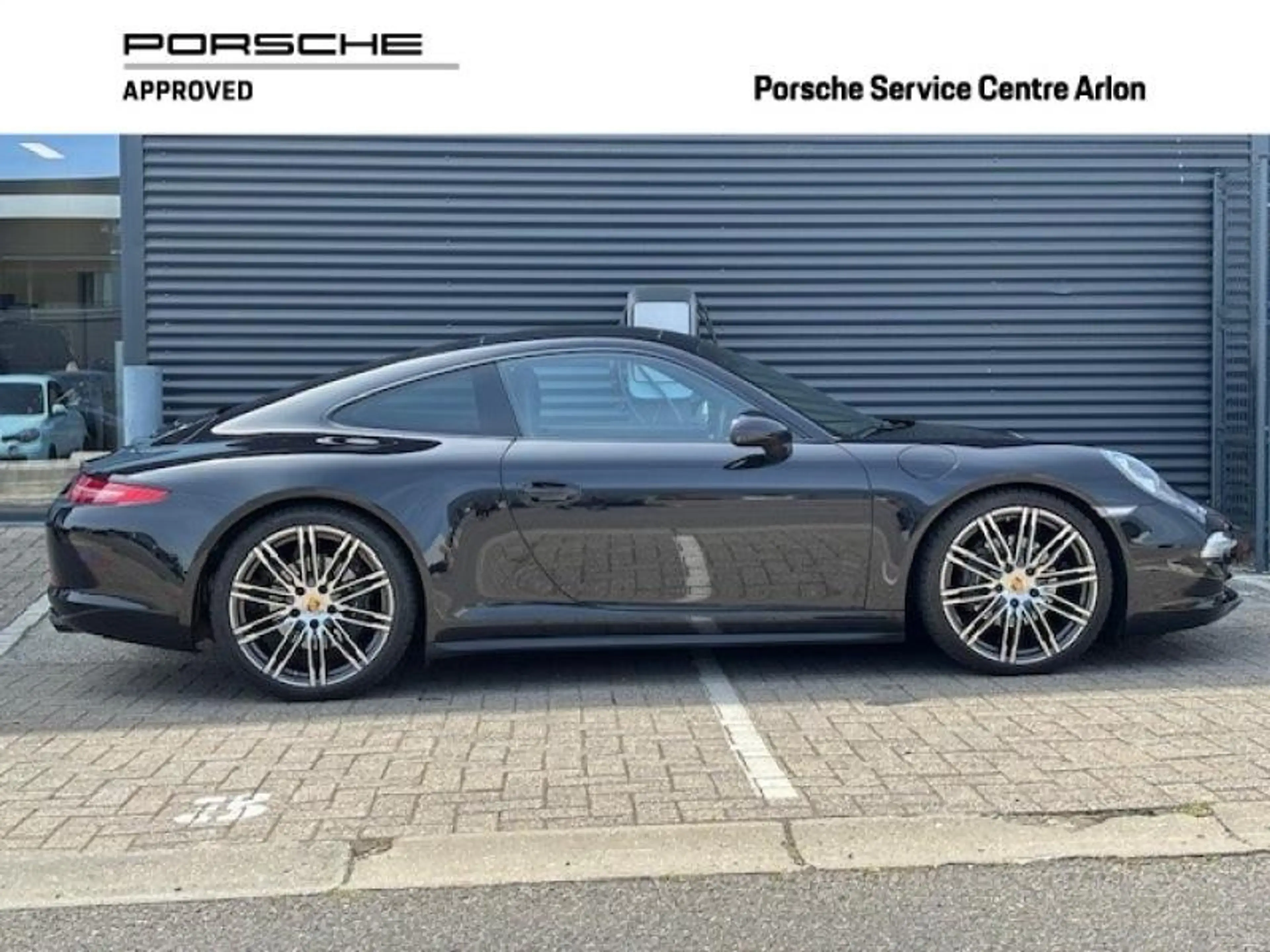 Porsche 991 911 Carrera 4 Black Edition | 3.4 349cv | toit pan — photo 7
