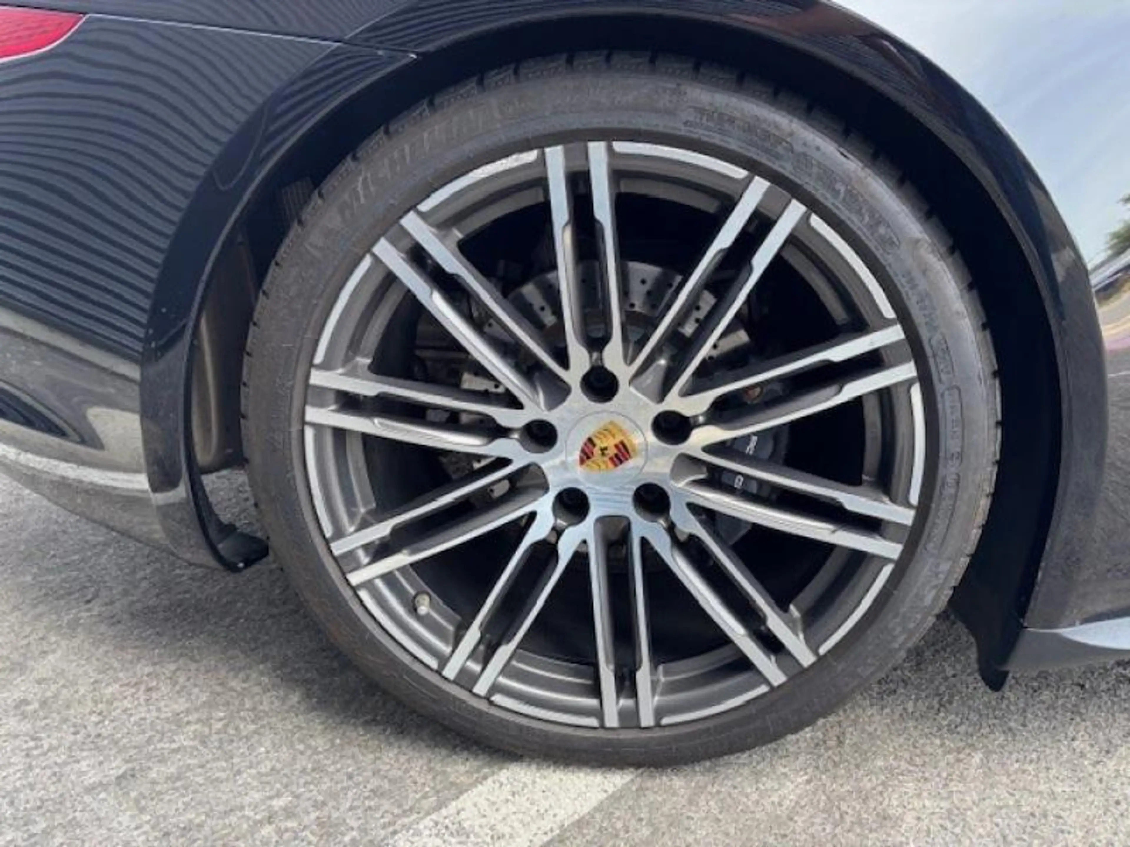 Porsche 991 911 Carrera 4 Black Edition | 3.4 349cv | toit pan — photo 14