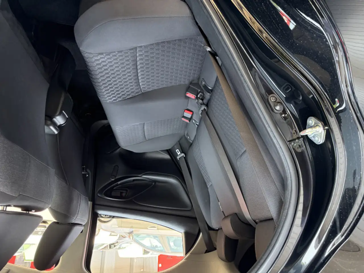 Toyota Yaris Yaris — photo 7