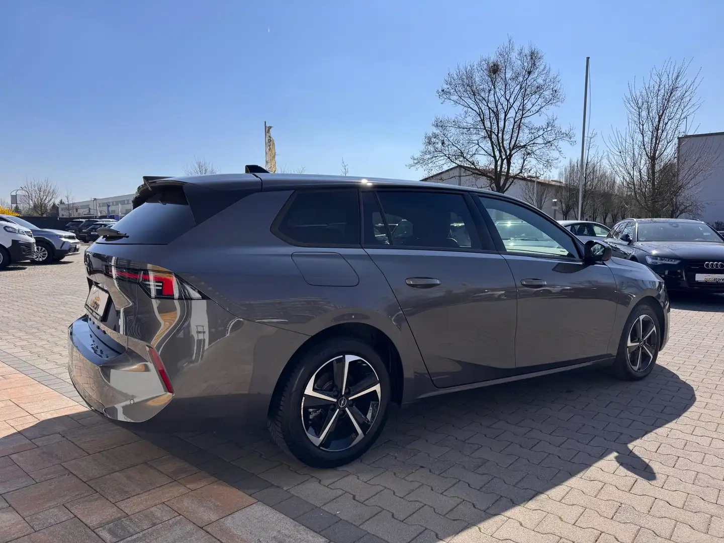 Opel Astra Sports Tourer L 1.2 Turbo GS Line 96 kW (131 PS... Gris - 2