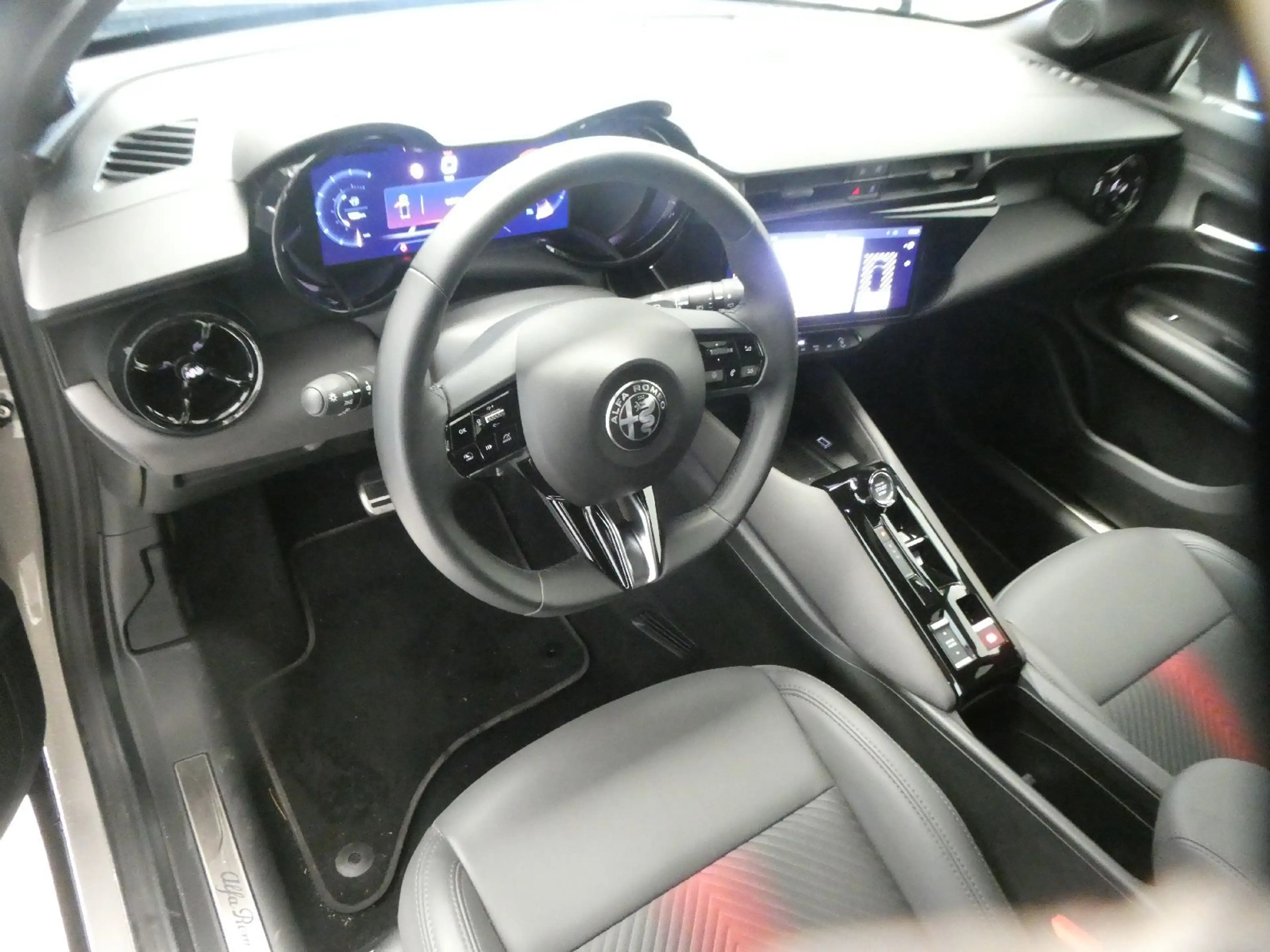 Alfa Romeo Junior Ibrida — photo 12