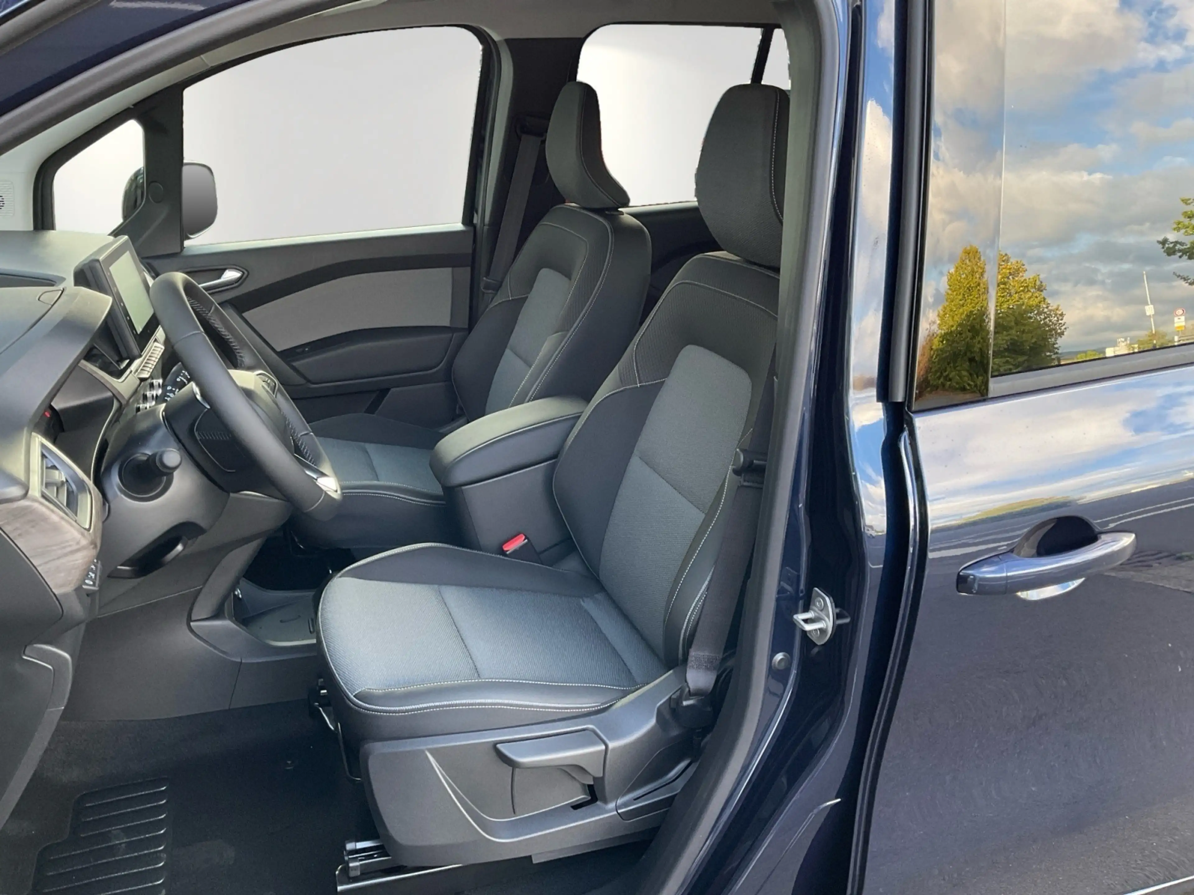 Renault Kangoo Techno TCe 130 EDC (L1) — photo 8