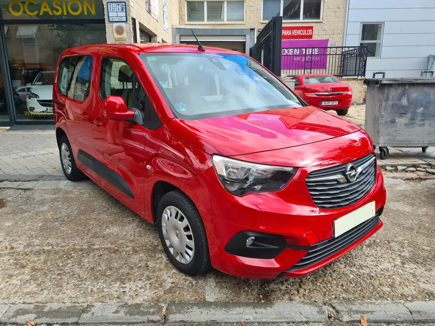 Opel Combo Life 1.5TD S/S Selective L 130 - 1