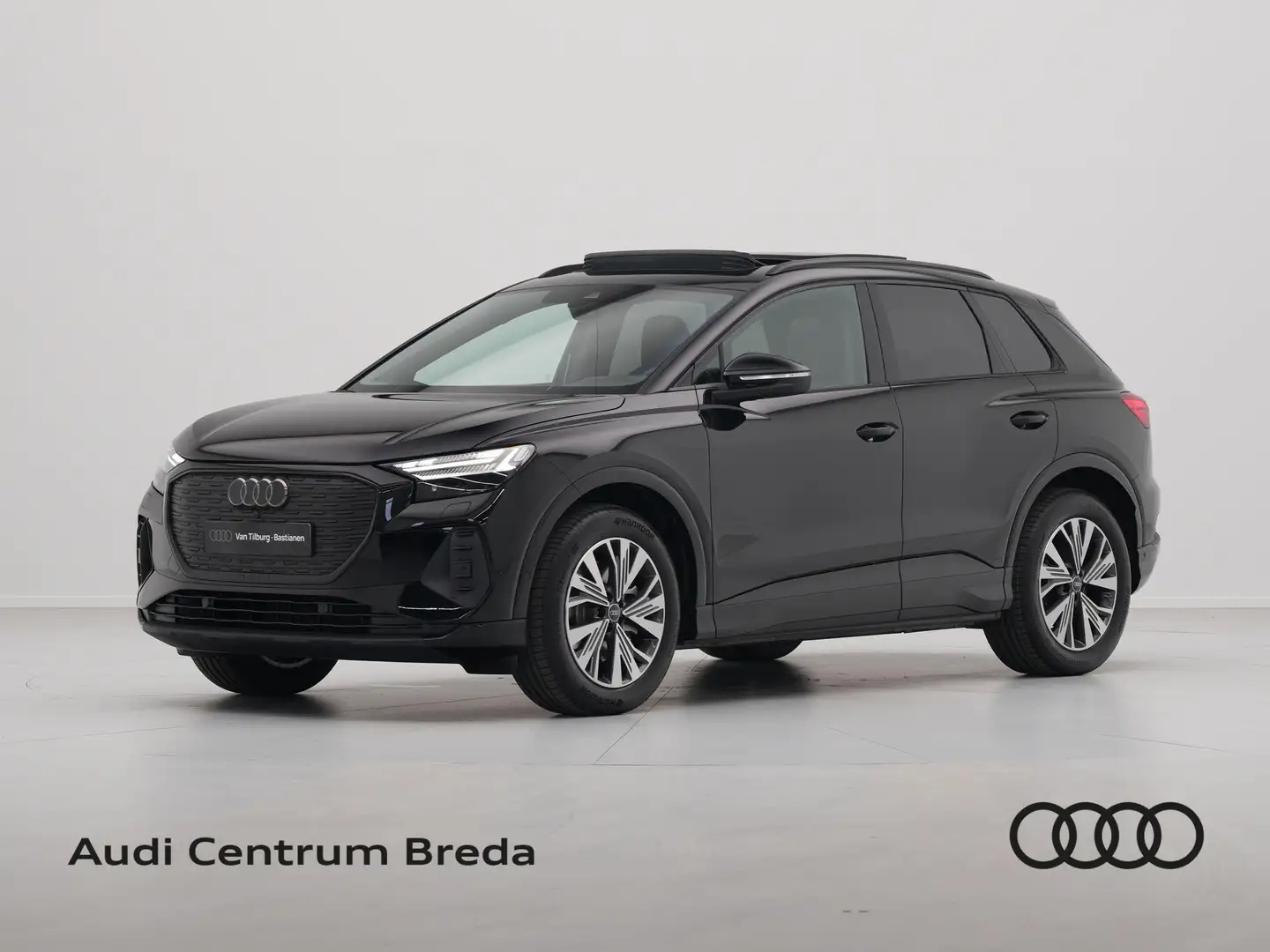 Audi Q4 e-tron Q4 45 e-tron quattro 286 1AT Advanced edition Auto Zwart - 1