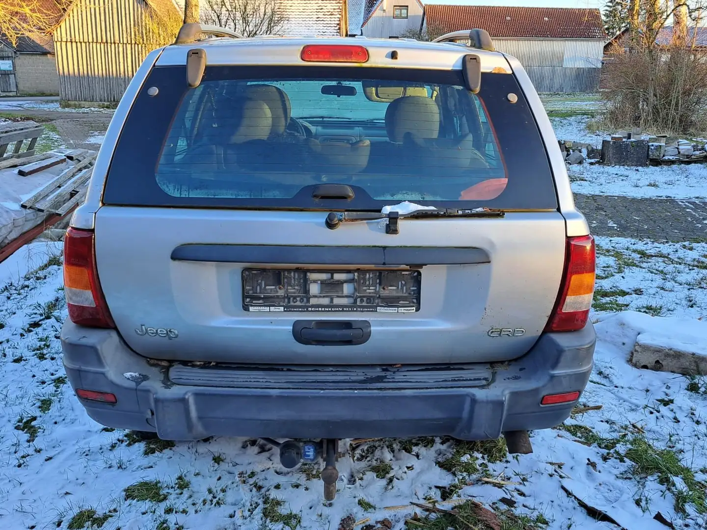 Jeep Grand Cherokee Grand Cherokee 2.7 CRD Laredo Zilver - 2