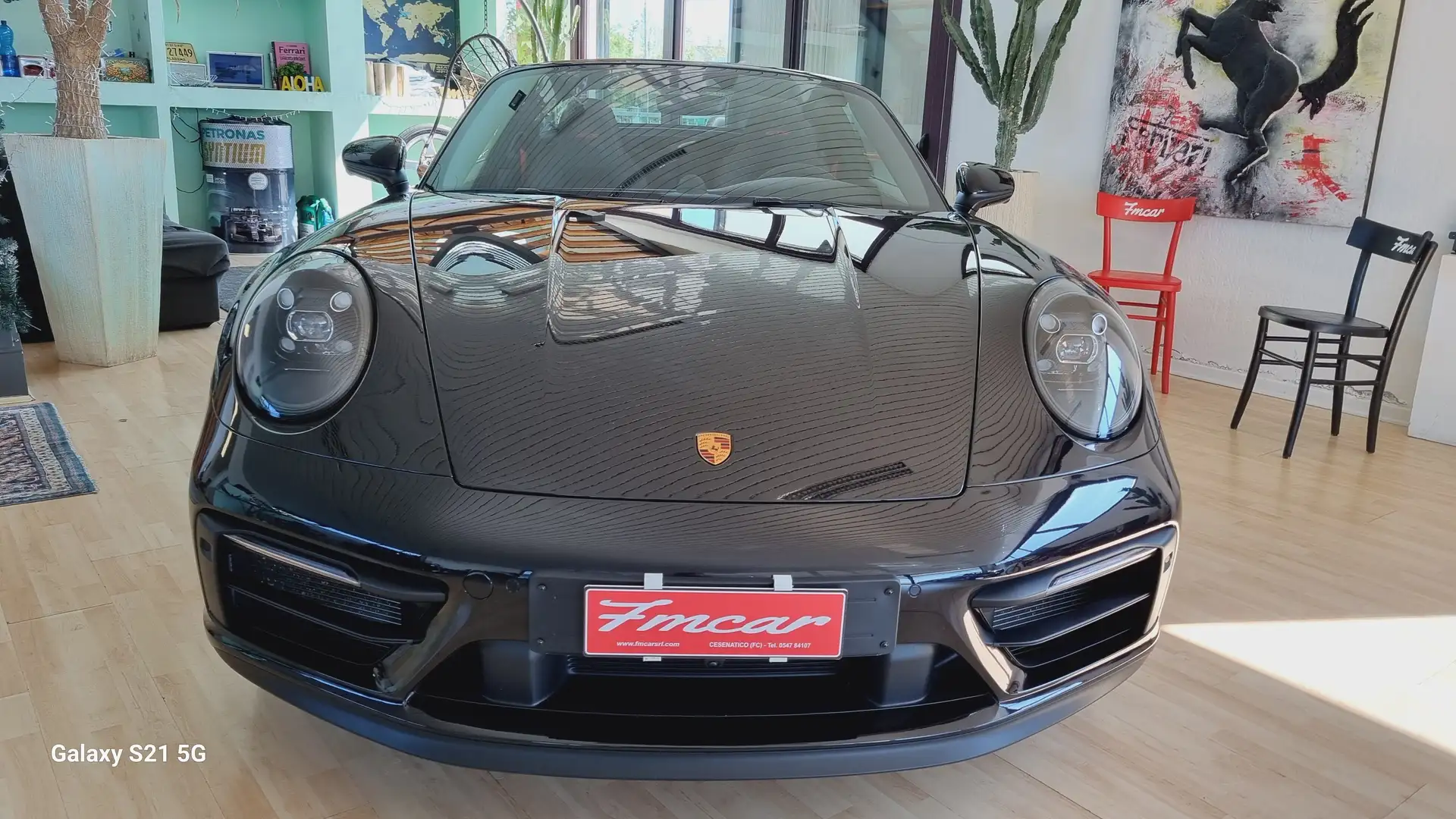 Porsche 992 Carrera 911 Targa 4 GTS Ufficiale Porsche Nero - 1