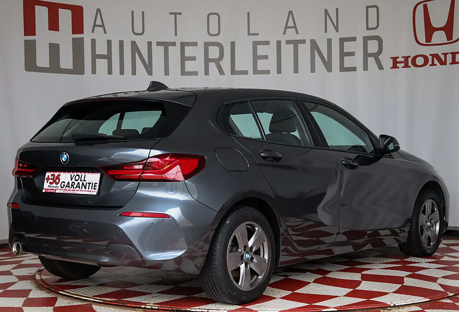 BMW 116 d Advantage NAVI PDC Grau - 2