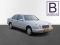 Mercedes-Benz E 280 Elegance Youngtimer in perfecte staat Gris - thumbnail 5