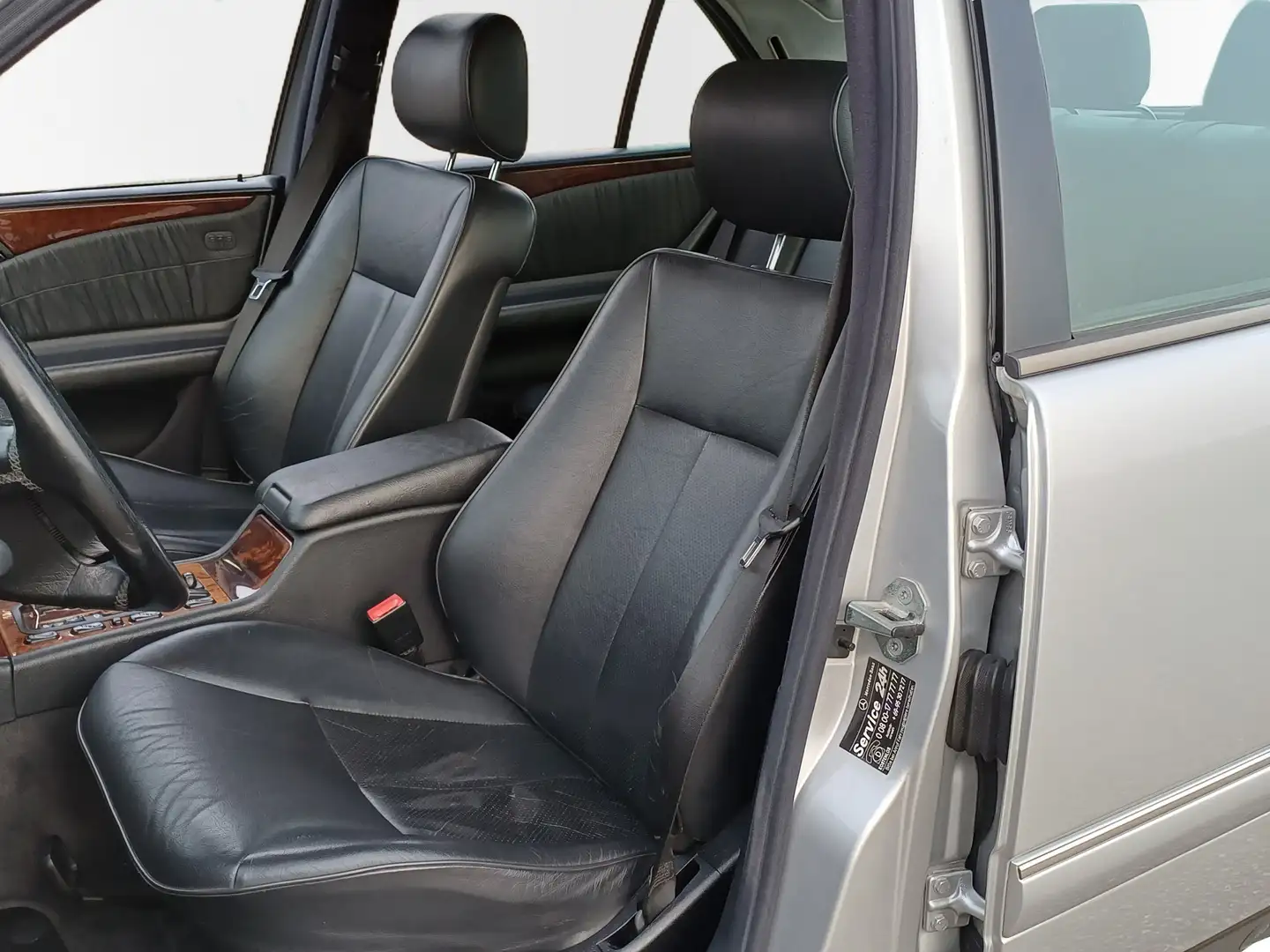 Mercedes-Benz E 280 Elegance Youngtimer in perfecte staat Gris - 2