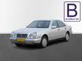 Mercedes-Benz E 280 Elegance Youngtimer in perfecte staat Gris - thumbnail 1