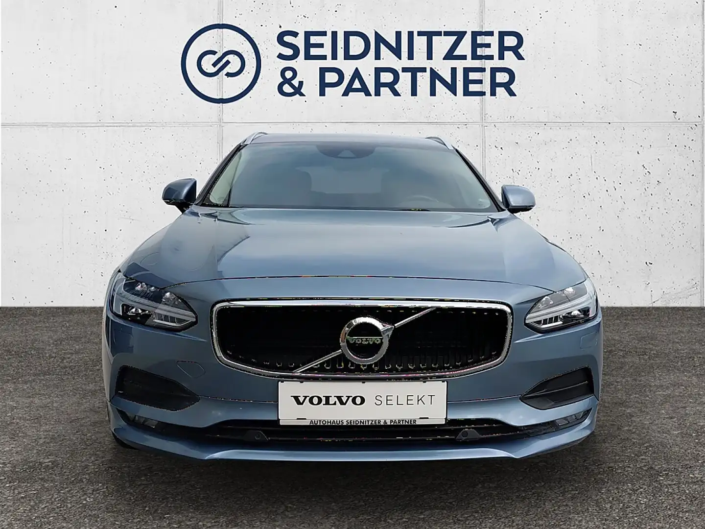 Volvo V90 D5 AWD Momentum Pro Geartronic Blau - 2