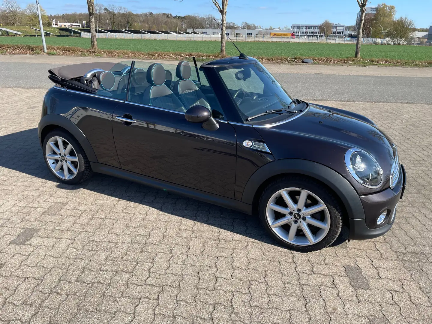MINI Cooper Cabrio Highgate - 2