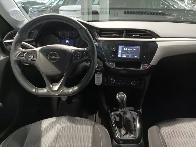 Opel Corsa view 9
