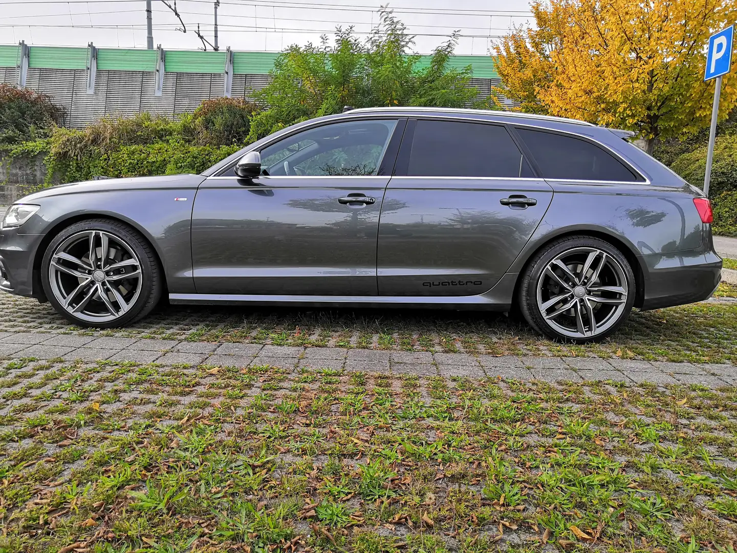 Audi A6 A6 Avant Avant 3.0 V6 tdi Business quattro Sline Šedá - 2