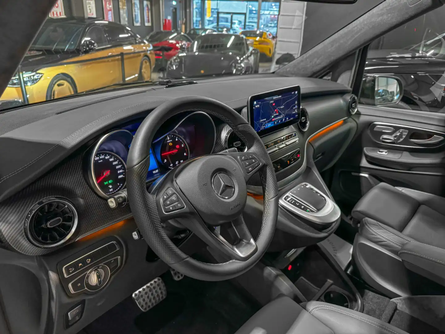 Mercedes-Benz V 300 V300 D VIP LANG/ MAYBACK BODY*FULL* Gris - 2