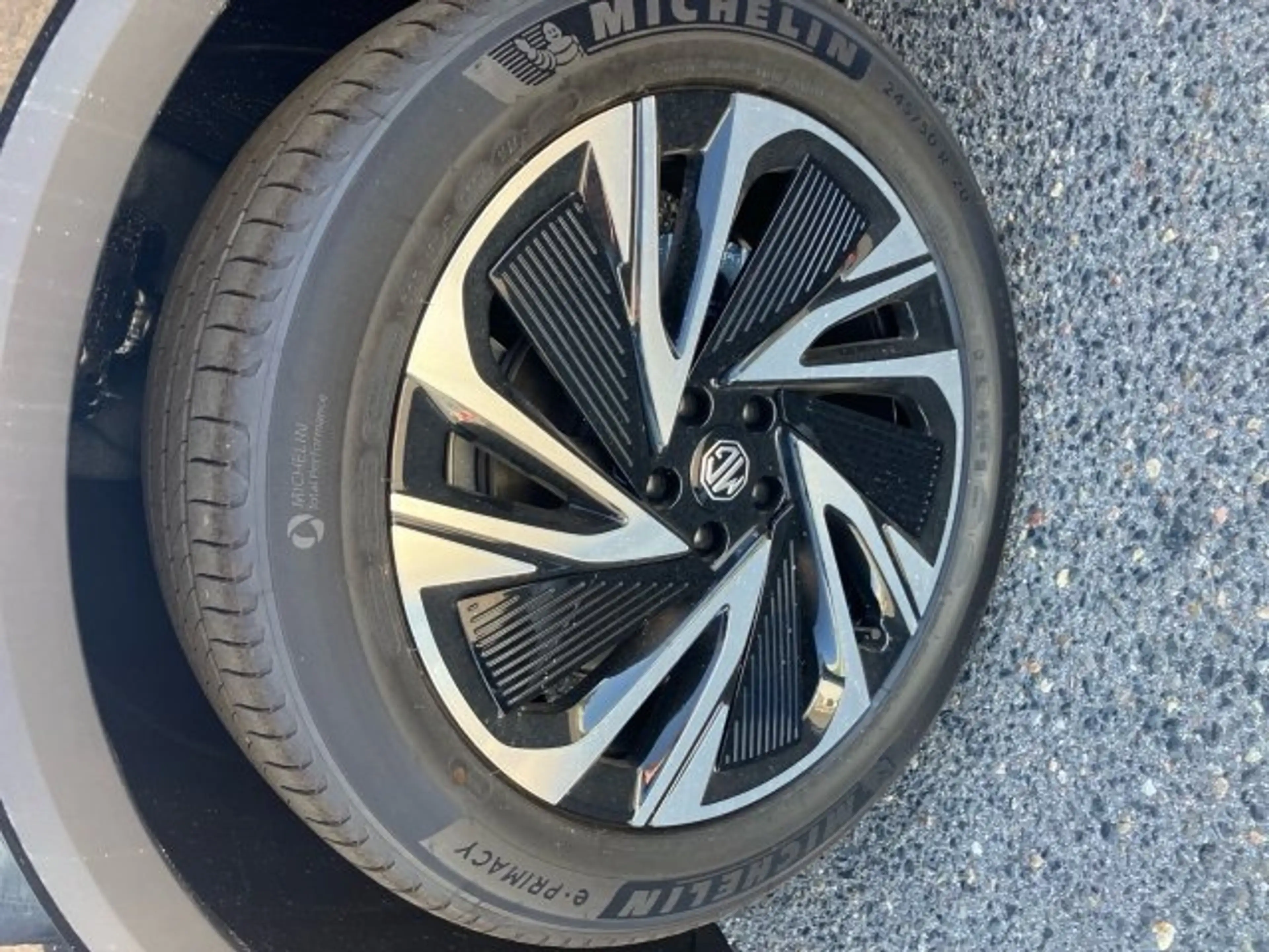 MG MGS6 EV S6 Luxury 2WD 77kwh/180kw — photo 8