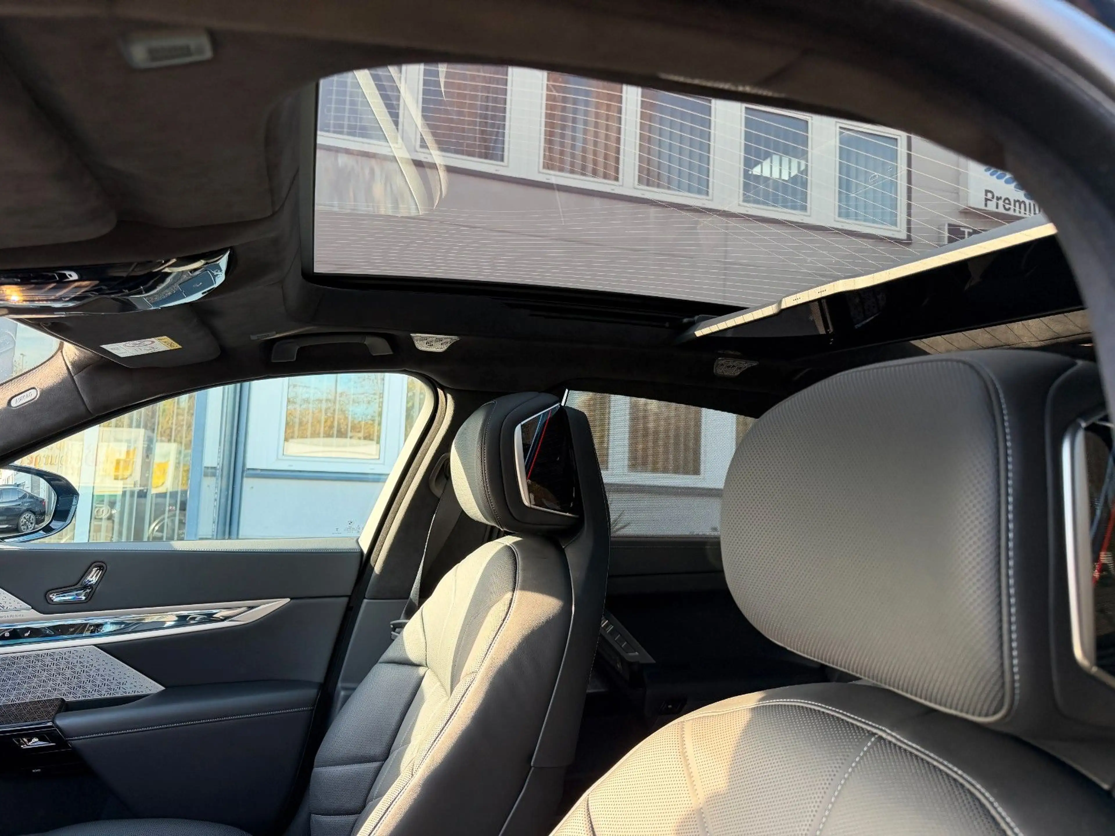 BMW 750 e xDrive M Sport Pro/Fond Enter/UPE180.000€ — photo 6