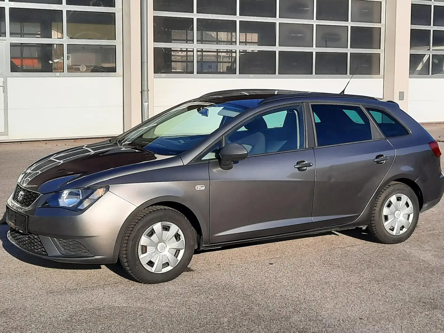 SEAT Ibiza Ibiza ST Aktionsmodell 1,0 Start- - 1