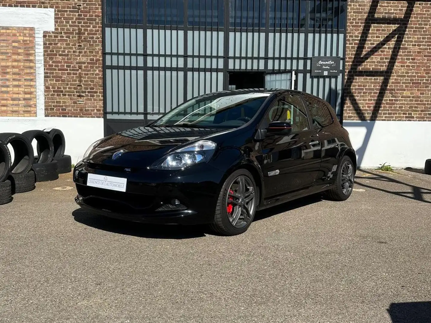 Renault Clio III 2.0 16V 203  Sport Cup crna - 1