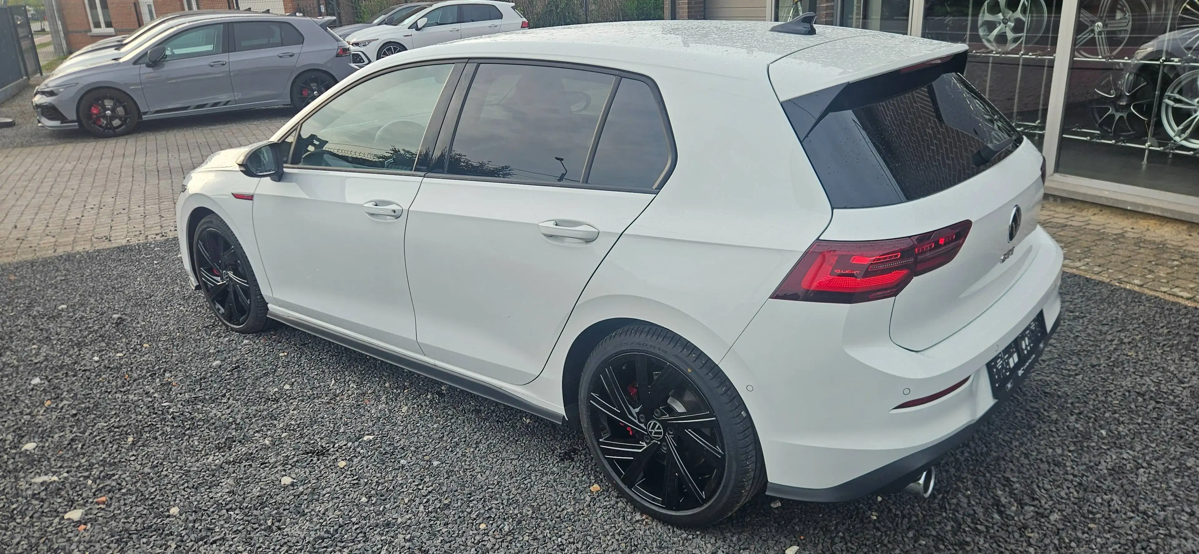 Volkswagen Golf GTI Blackstyle, camera, keyless, ... — photo 3