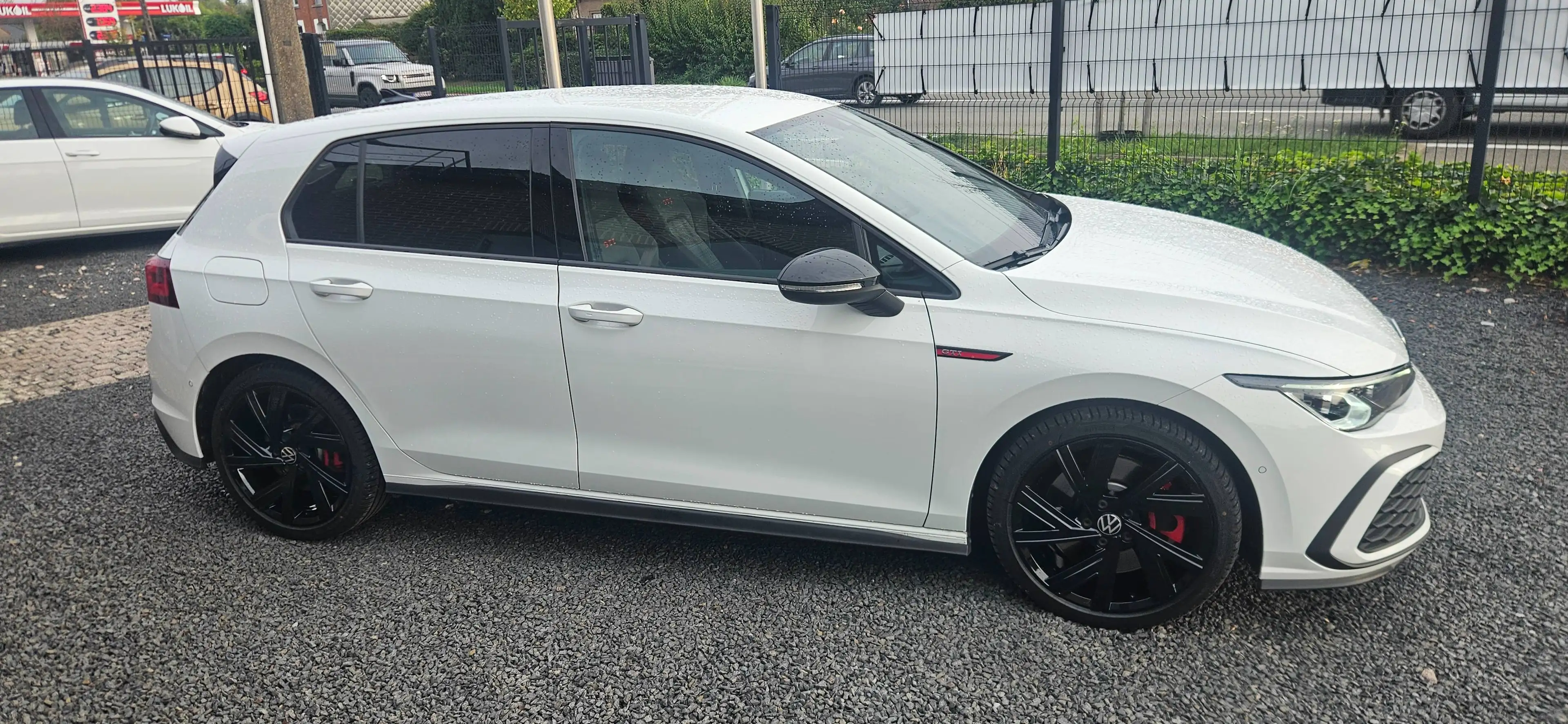 Volkswagen Golf GTI Blackstyle, camera, keyless, ... — photo 6