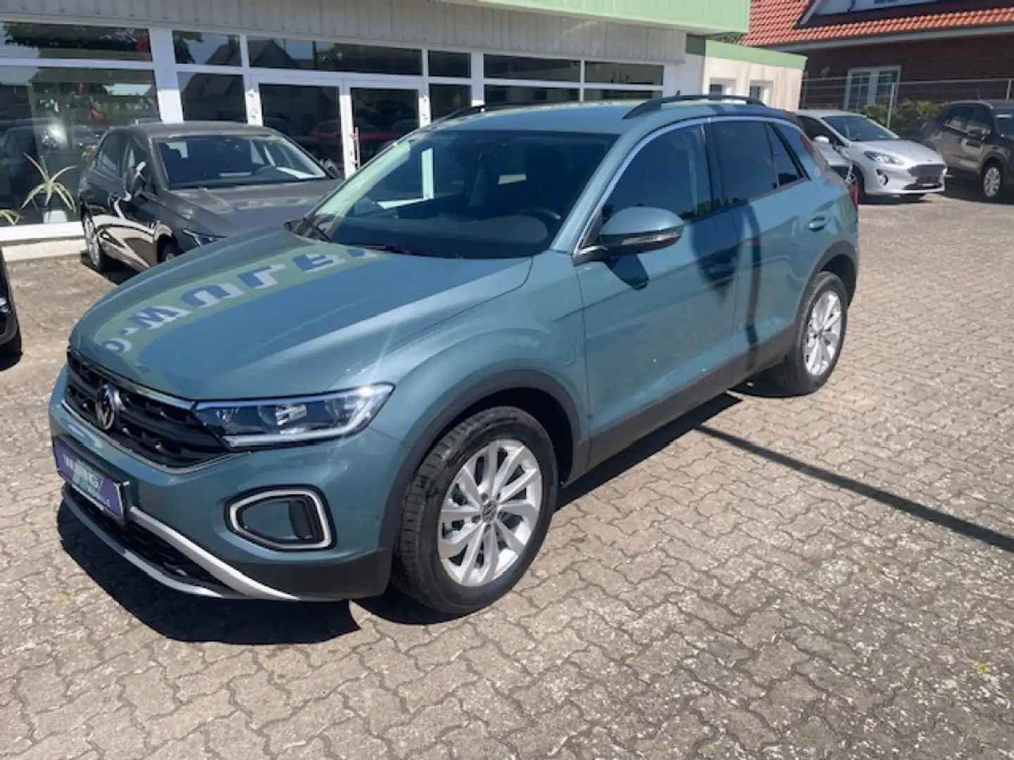 Volkswagen T-Roc 1.5TSI Life ACC LED-SW Plus Digital Cockpit Azul - 2