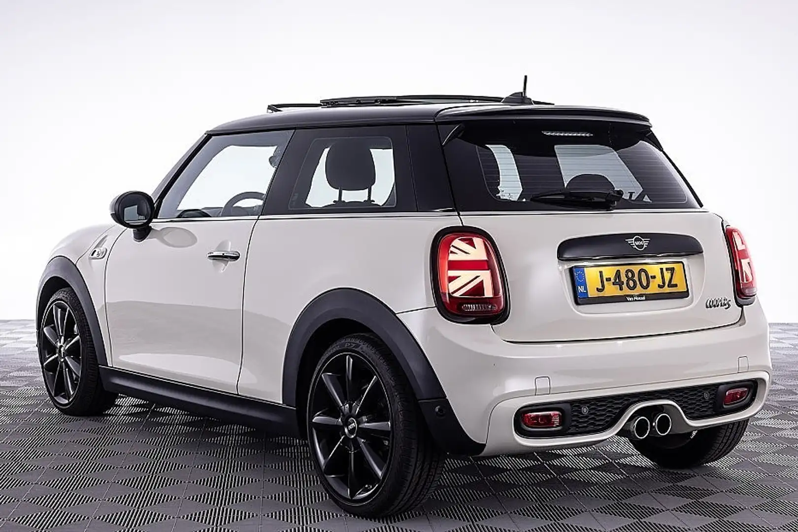 MINI Cooper S Mini 2.0 60 Years Edition | PANORAMADAK | LEDER | Blanc - 2