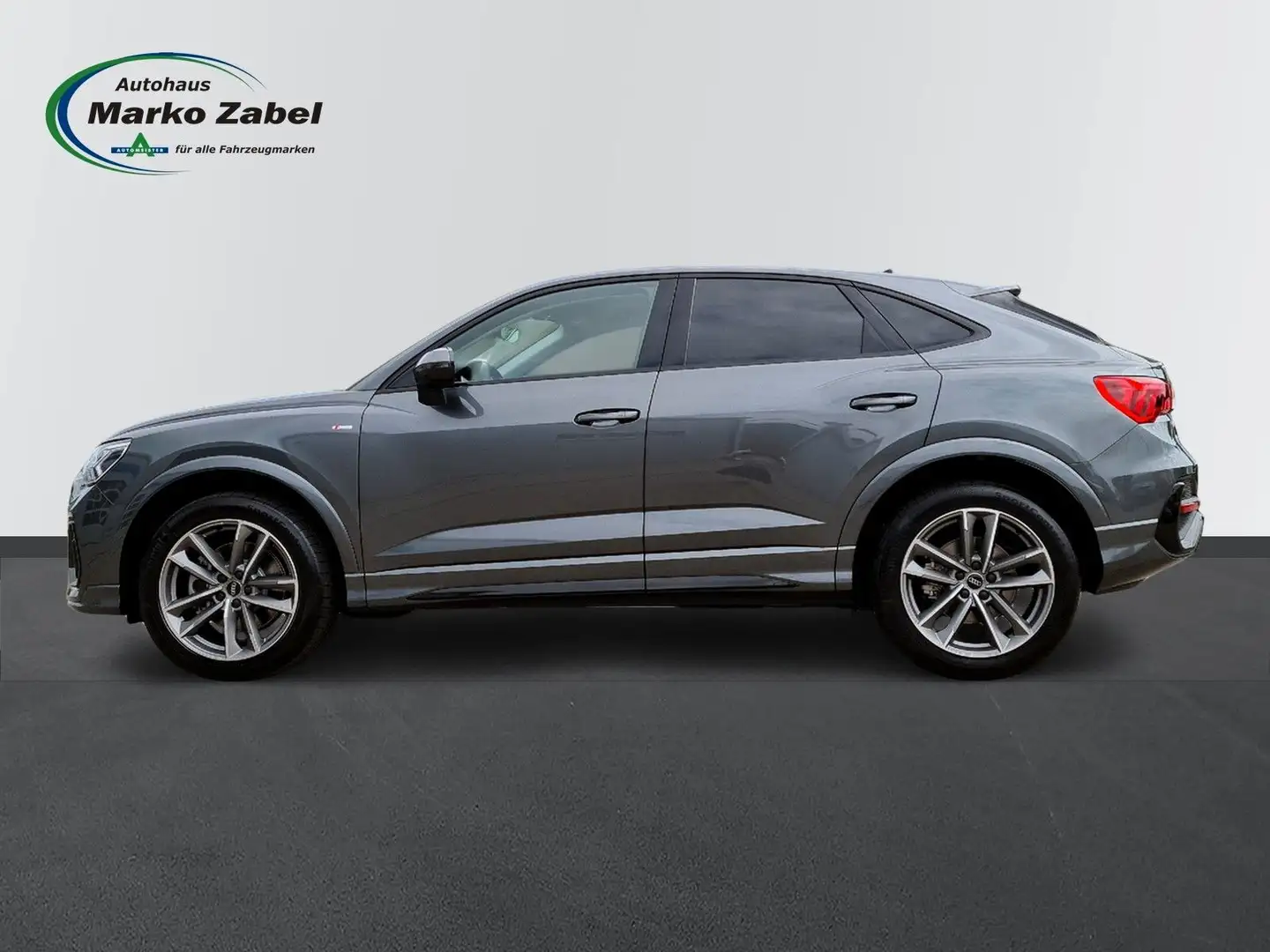 Audi Q3 Sportback 40 TFSI quattro S-line 22% Vorteil Grigio - 2