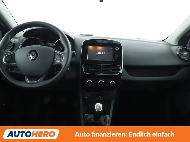 Renault Clio view 12