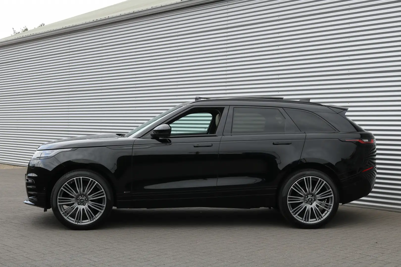 Land Rover Range Rover Velar 2.0 P300 Turbo AWD R-Dynamic 300PK (Panoramadak Sp Negro - 1