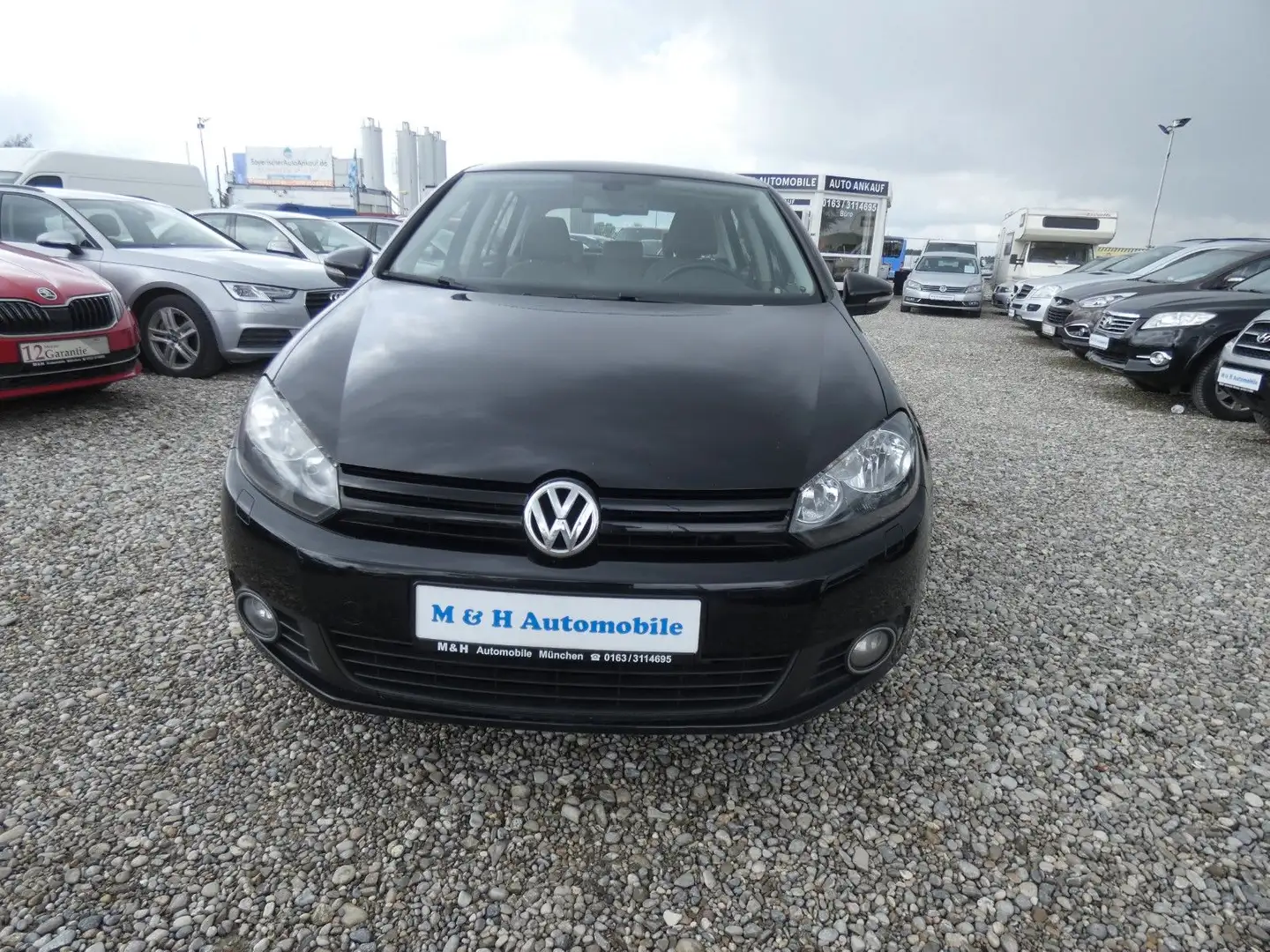Volkswagen Golf VI Trendline*EURO 5*Klimaautomatik Negro - 2