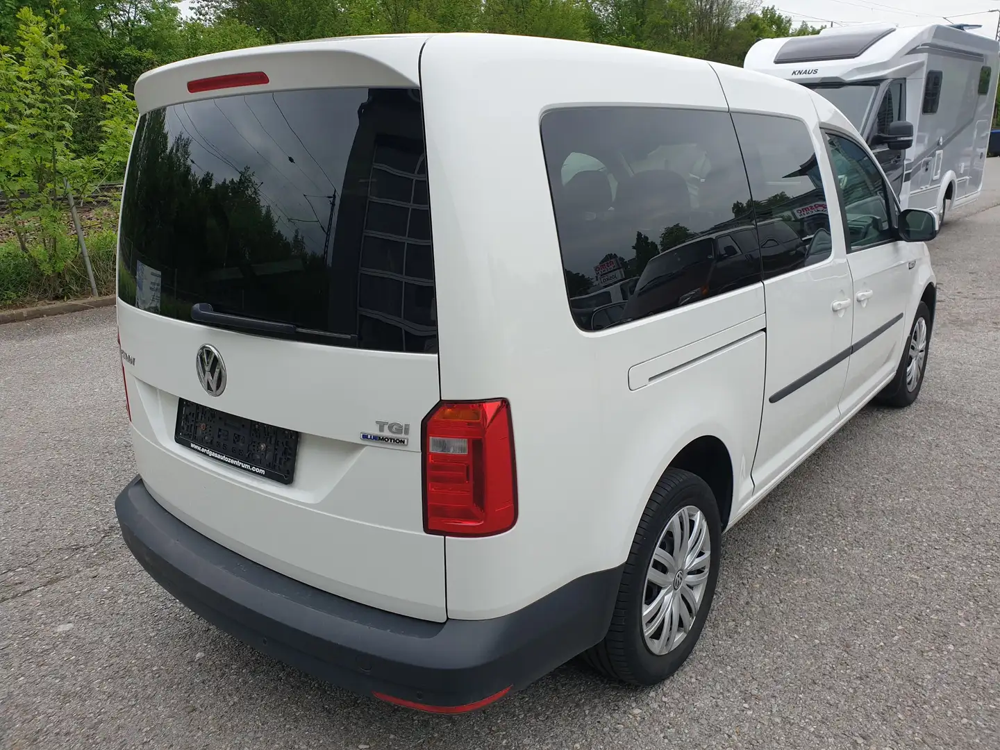 Volkswagen Caddy 1,4 TGI MAXI "Trendline" 7-Sitze Klima PDC GRA Weiß - 2