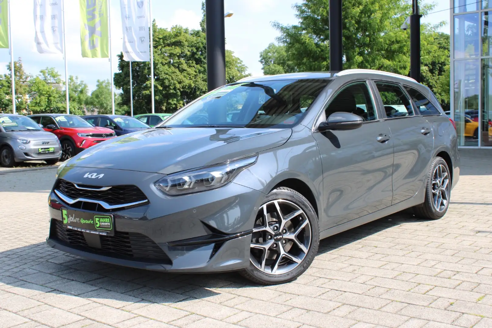 Kia Ceed SW / cee'd SW Ceed Sportswagon 1.5 T-GDI SPIRIT LED,Klima,Navi Grijs - 2