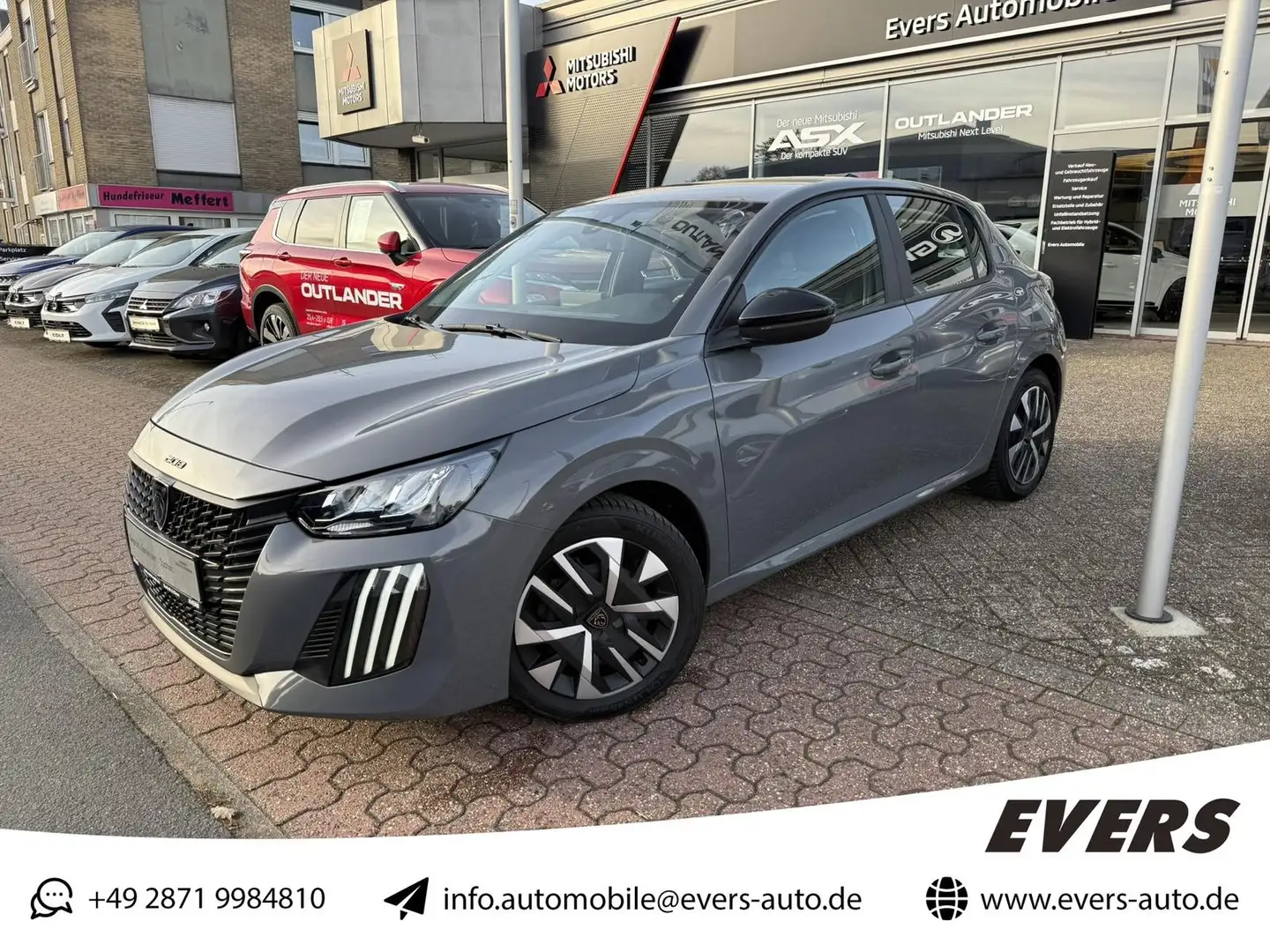 Peugeot 208 1.2 Active *LED *Navi *Tempom. *DAB Gris - 1