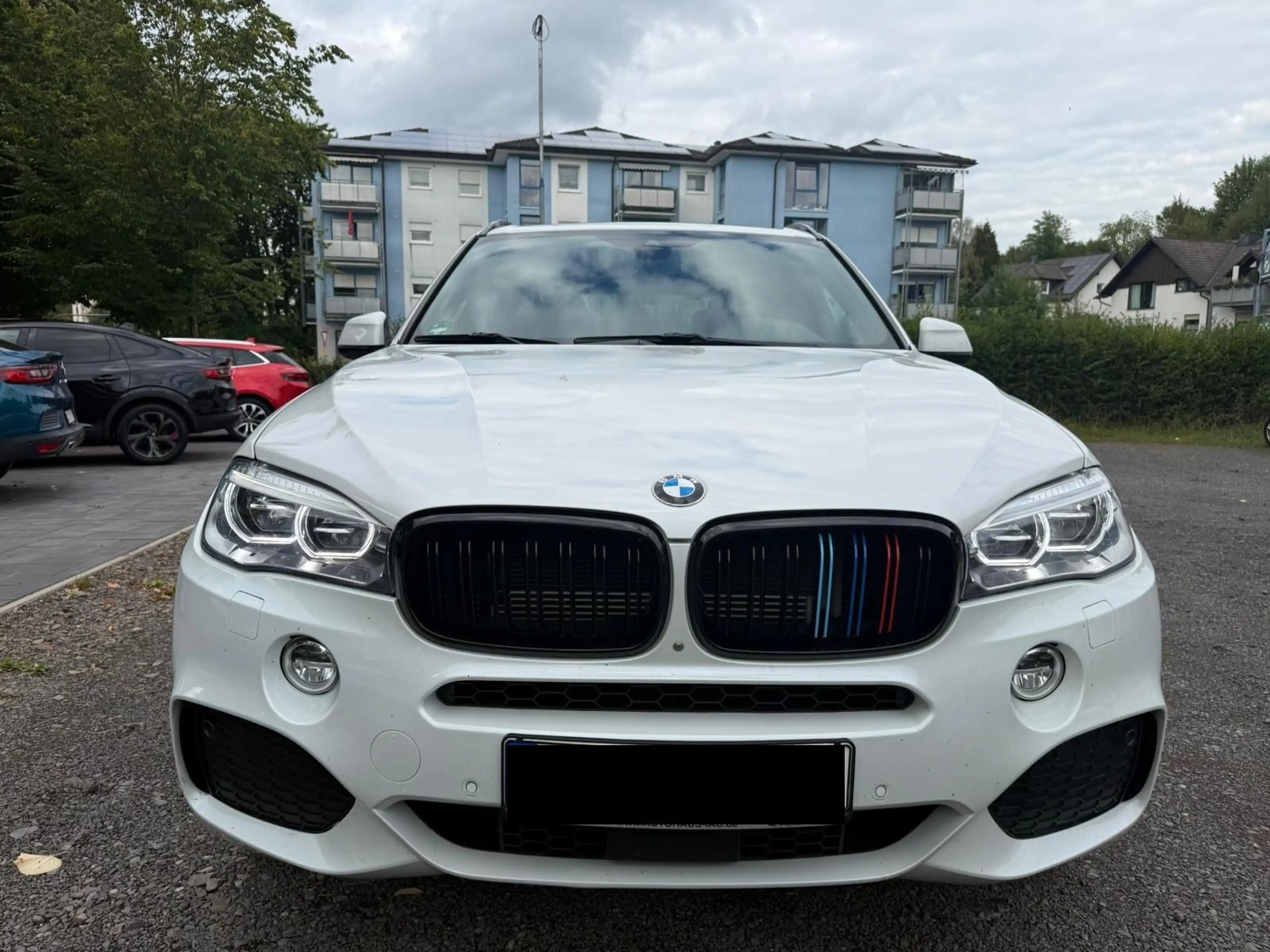 BMW X5 xDrive 40 e M Paket, Pano, 8-fach — photo 8