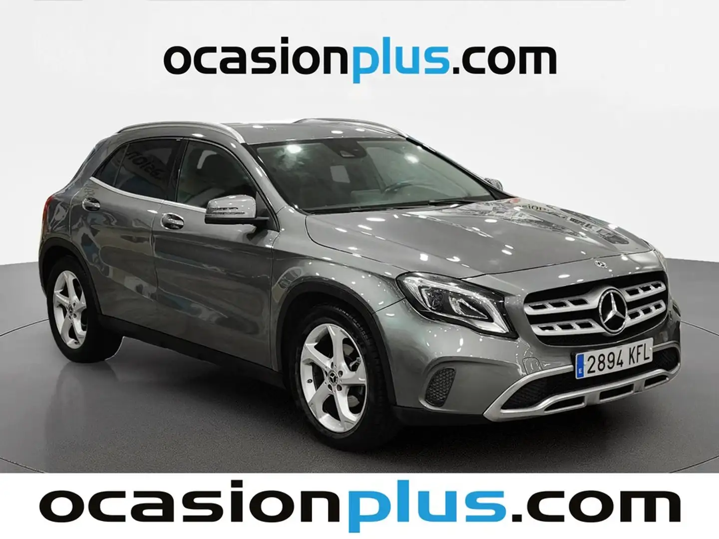 Mercedes-Benz GLA 180 Gris - 2