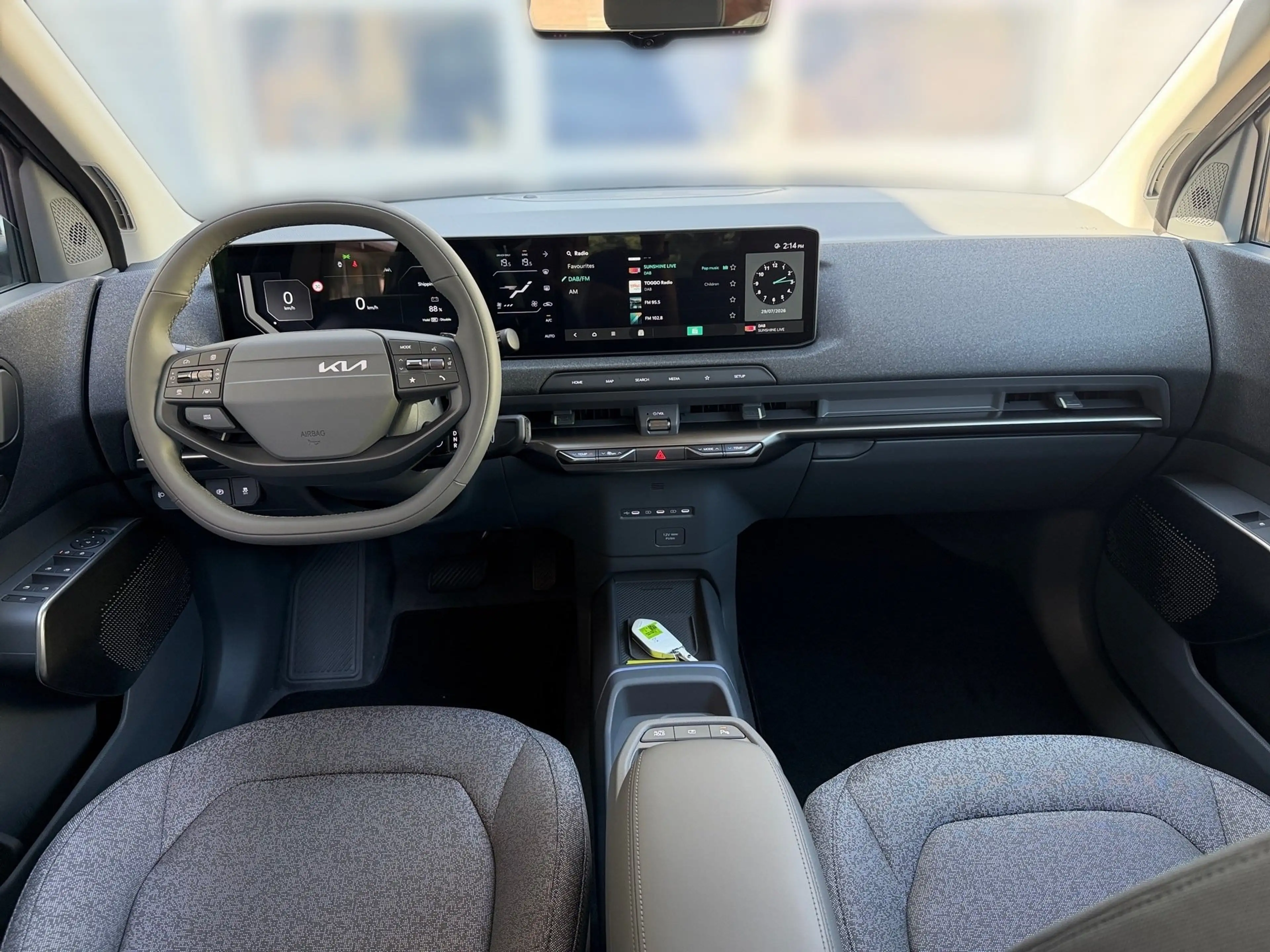 Kia EV2 61 5S EARTH WIC LED+SHZ+Fernlichtass.+LM+PDC — photo 12