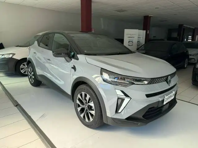 Renault Captur view 4