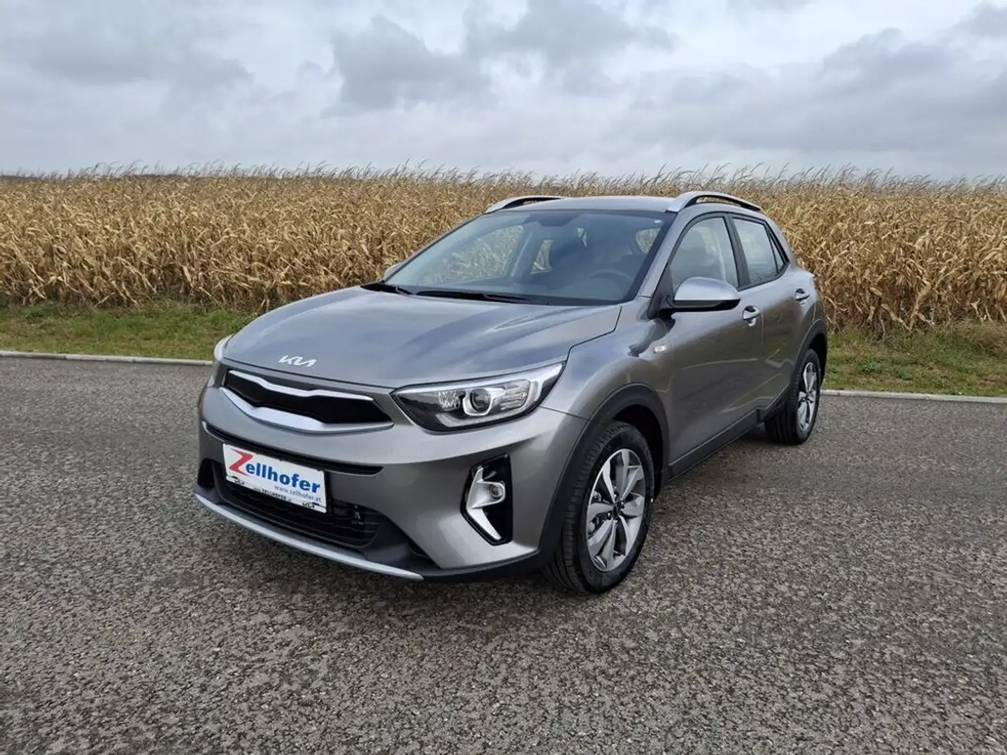 Kia Stonic 1,0 TGDI GPF ISG Silber Gris - 2